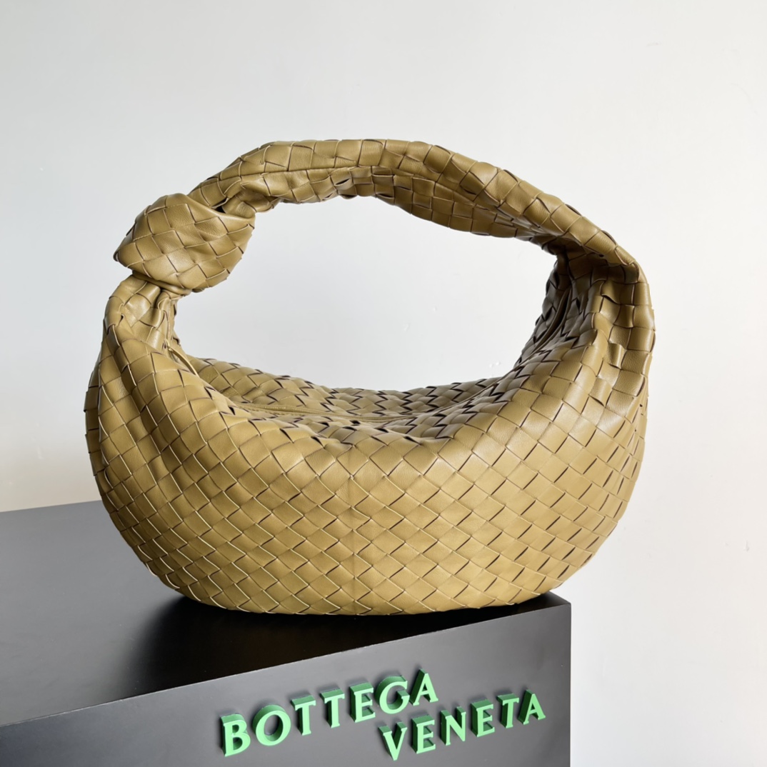 Bottega Veneta Hobo Bags